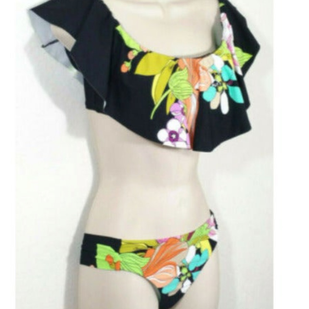Trina Turk Floral Bikini set - Picture 2 of 8